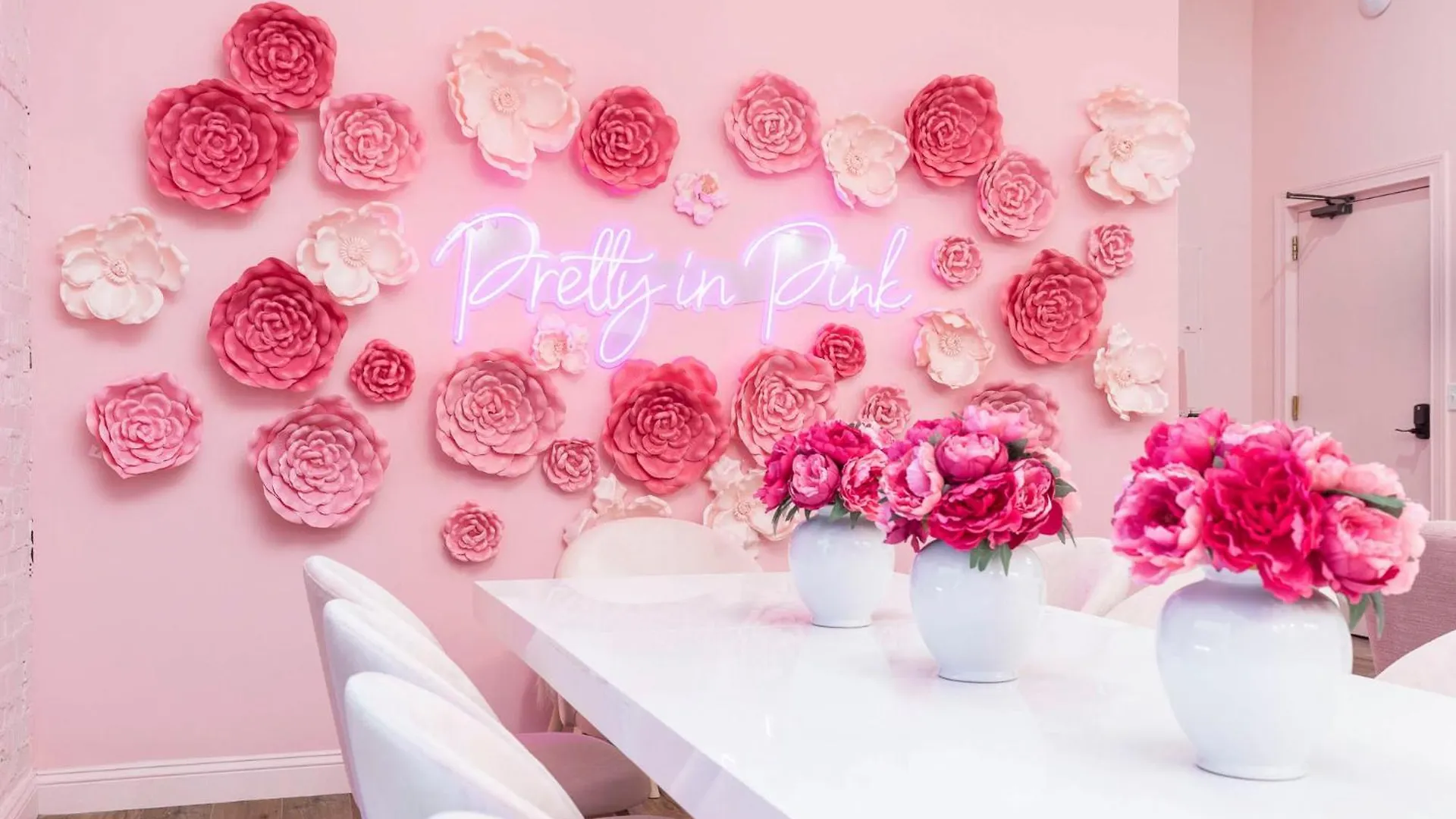 Lejlighed The Kentucky Rose By Hollyhock Suites Louisville USA
