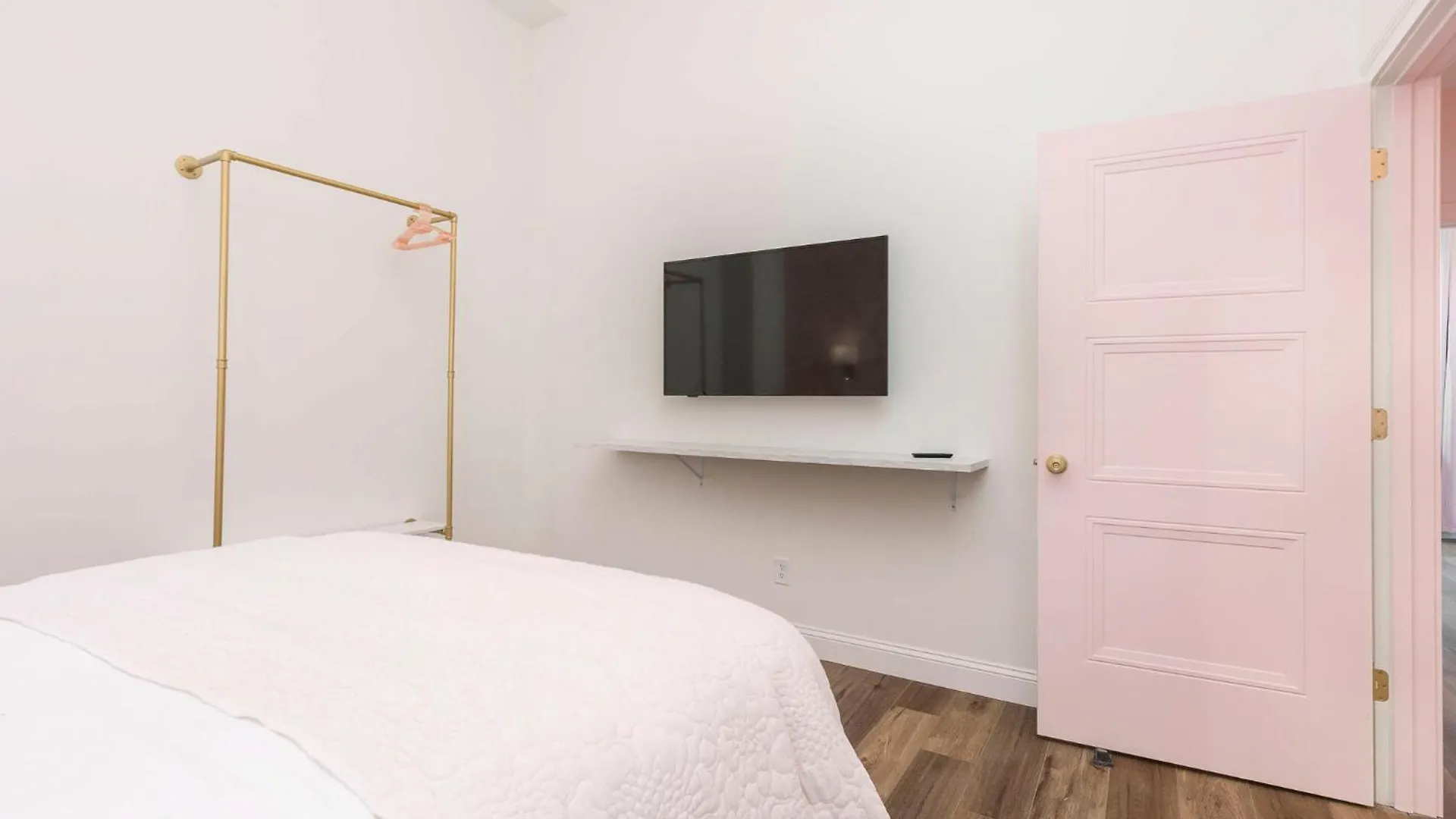 The Kentucky Rose By Hollyhock Suites Louisville Lejlighed