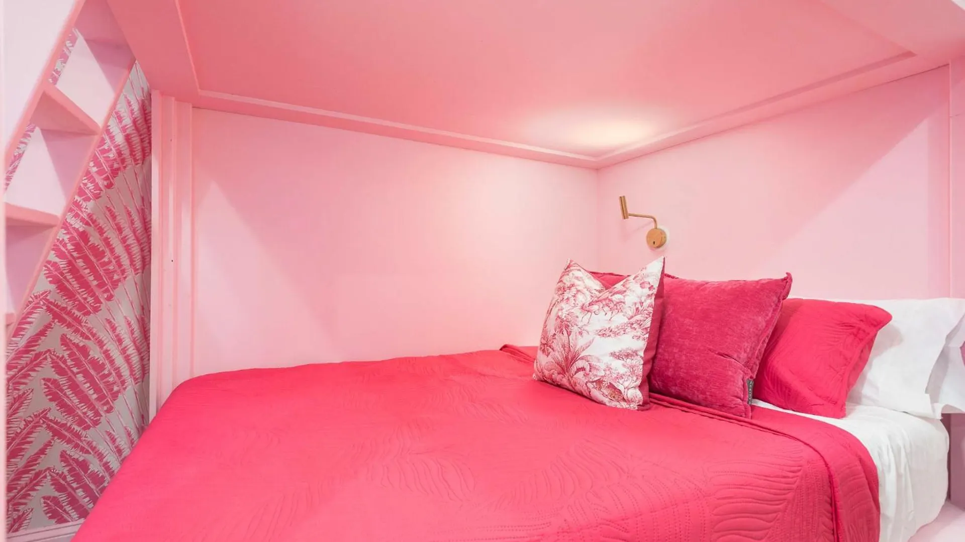 The Kentucky Rose By Hollyhock Suites Louisville